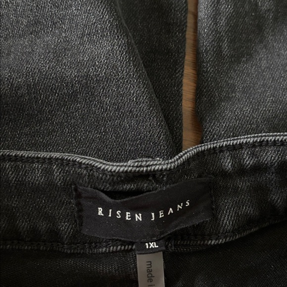 RISEN denim - Picture 4 of 6
